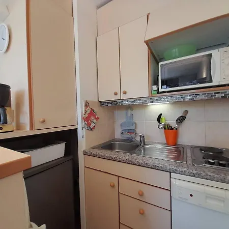 : Avec Piscine Chauffee, Proche Et Thalasso, Animaux Bienvenus - Fr-1-477-186 Apartment *