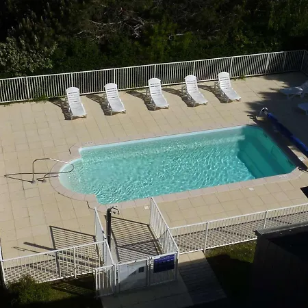 Apartment : Avec Piscine Chauffee, Proche Et Thalasso, Animaux Bienvenus - Fr-1-477-186 Carnac